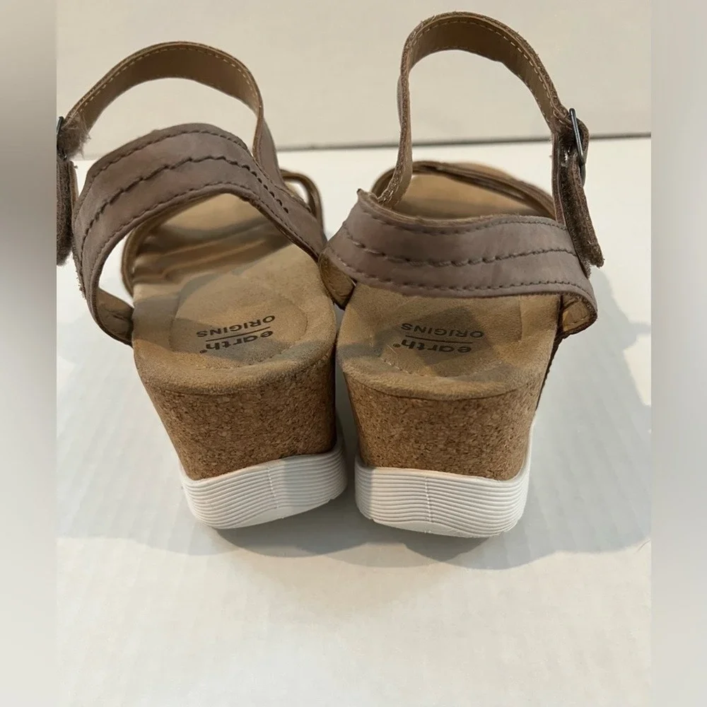 Earth Origins sporty comfortable